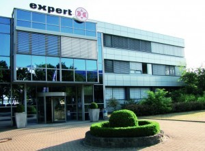 expert Firmengebäude